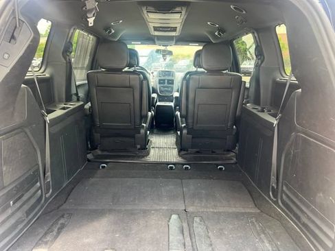 Used 2015 Dodge Grand Caravan R/T w/ Driver Convenience Group FWD image 15