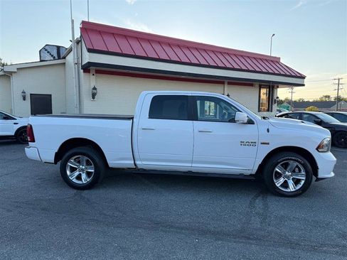 Used 2018 RAM 1500 Sport image 6