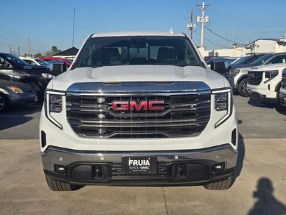 New 2026 GMC Sierra 1500 SLT