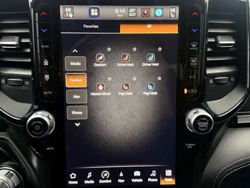 Used 2023 RAM 1500 Limited w/ Body Color Bumper Group image 64