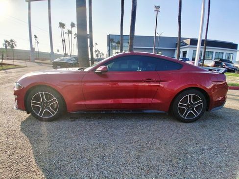 Used 2020 Ford Mustang Premium image 4