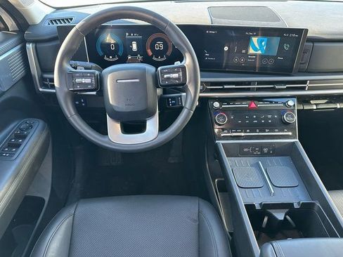 Used 2024 Hyundai Santa Fe XRT image 17