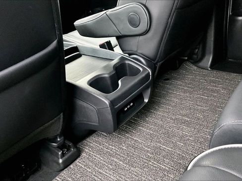 Used 2025 Honda Odyssey Touring image 31