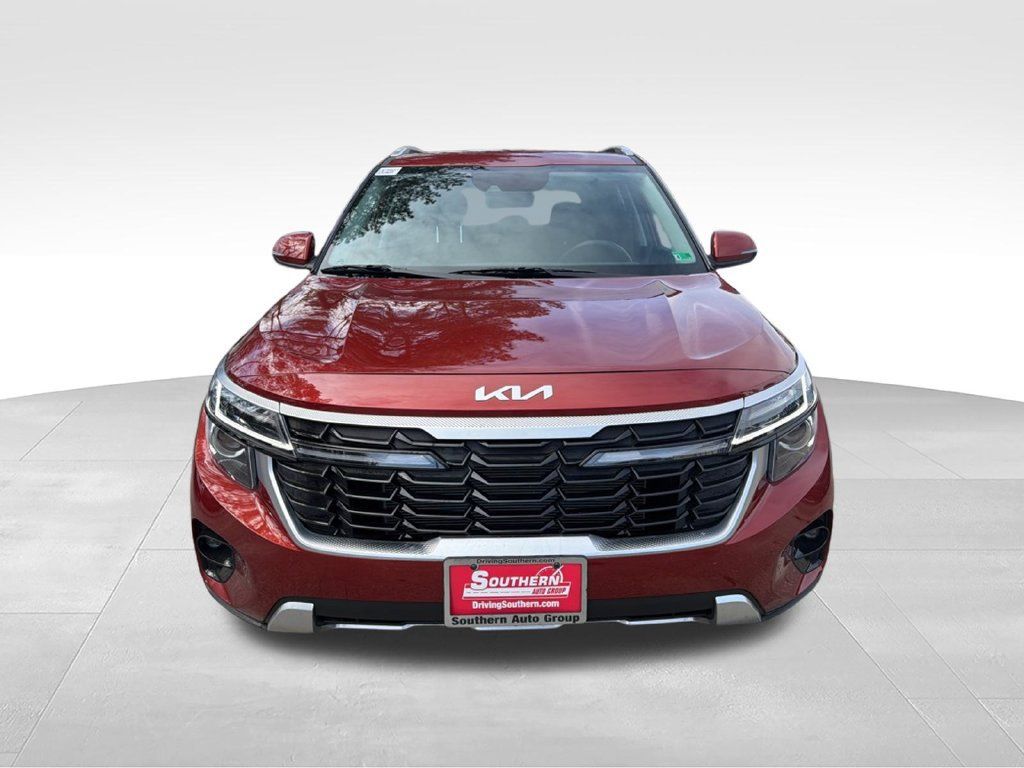 Used 2025 Kia Seltos S AWD/4WD image 10