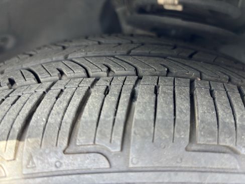 Certified 2023 BMW 330i Sedan w/ Premium Package image 12