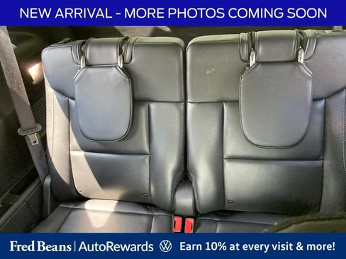 Used 2022 Ford Explorer XLT w/ Equipment Group 202A AWD/4WD image 12