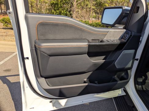 Used 2023 Ford F150 Platinum w/ Equipment Group 701A High image 16