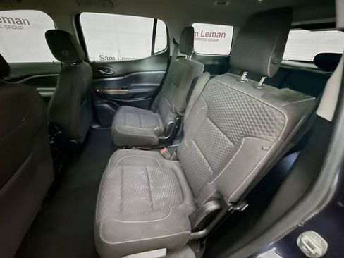 Used 2019 GMC Acadia SLE w/ LPO, Floor Liner Package image 23