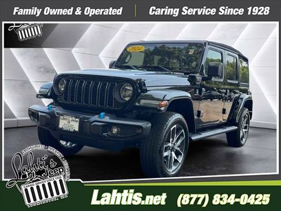 Used 2024 Jeep Wrangler Unlimited w/ Convenience Group