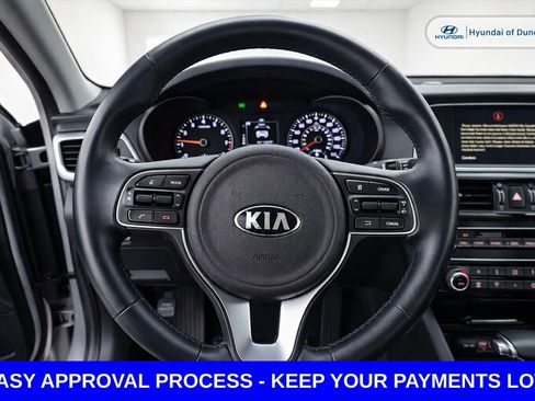 Used 2016 Kia Optima EX w/ Premium Package image 11