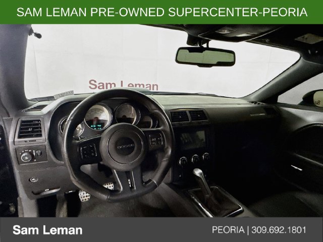 Used 2014 Dodge Challenger R/T RWD image 11