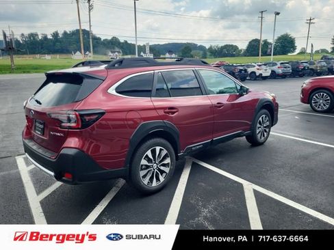 New 2025 Subaru Outback Limited image 4