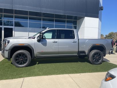 New 2026 GMC Sierra 2500 AT4 w/ AT4 Premium Plus Package