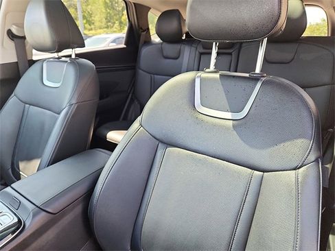 Certified 2022 Hyundai Tucson Limited w/ Winter Package image 22