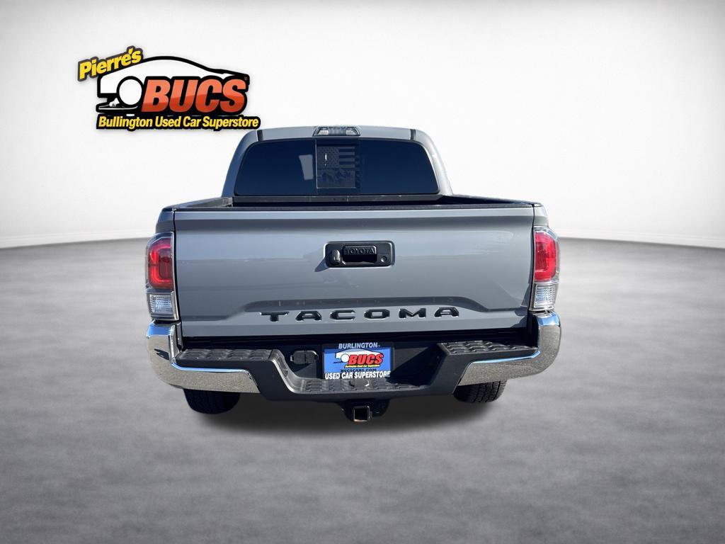 Used 2020 Toyota Tacoma TRD Off-Road AWD/4WD image 4