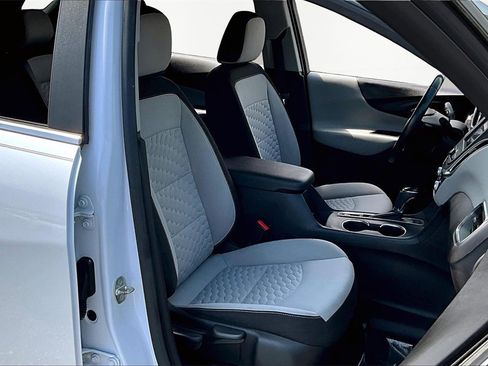 Used 2021 Chevrolet Equinox LT image 7