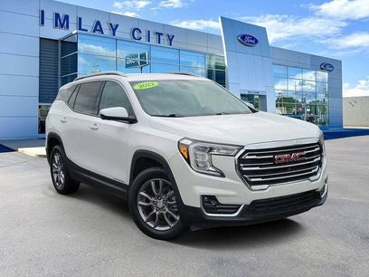 Used 2022 GMC Terrain SLT w/ Tech Package