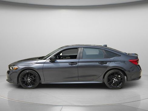 Certified 2024 Honda Civic Sport image 4