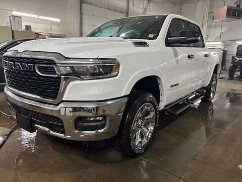 Used 2025 RAM 1500 Big Horn AWD/4WD image 1