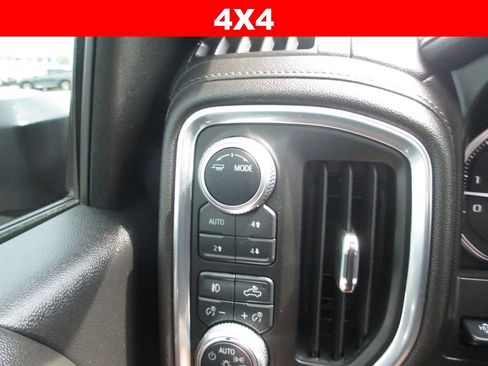 Used 2021 GMC Sierra 2500 Denali w/ Denali Ultimate Package image 30