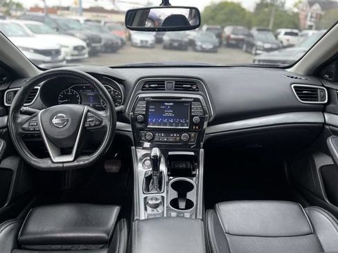 Used 2017 Nissan Maxima 3.5 SL FWD image 18