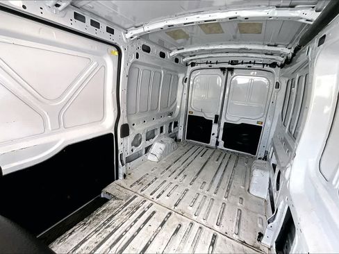 Used 2023 Ford Transit 250 Medium Roof AWD image 21