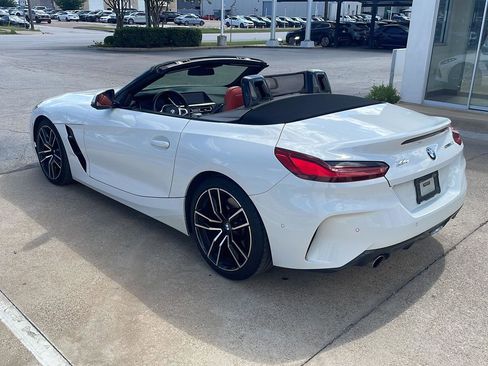 Used 2022 BMW Z4 sDrive30i w/ Premium Package RWD image 4