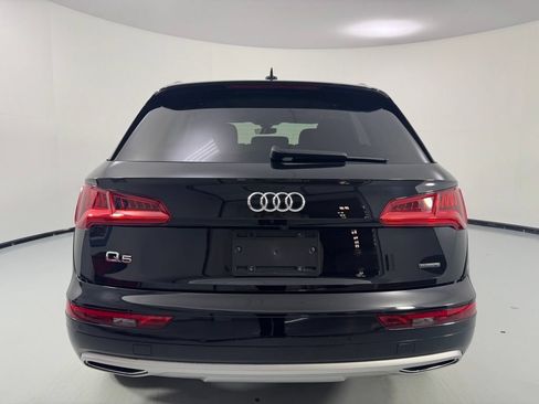 Used 2019 Audi Q5 2.0T Premium Plus w/ Premium Plus Package AWD/4WD image 6