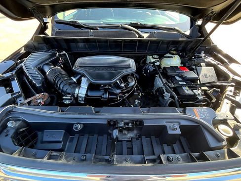 Used 2018 GMC Acadia Denali w/ Technology Package image 31