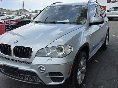 Used 2012 BMW X5 xDrive35i AWD/4WD image 1