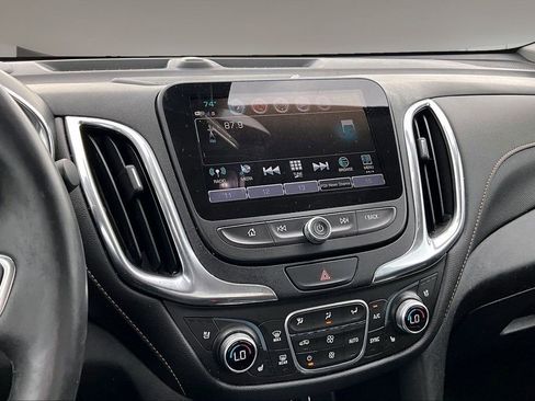Certified 2018 Chevrolet Equinox Premier FWD image 6
