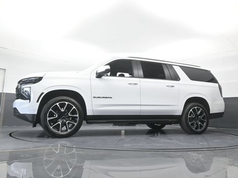 Used 2026 Chevrolet Suburban RST w/ Comfort Package RWD image 67