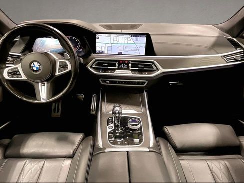 Used 2022 BMW X7 M50i w/ Dynamic Handling Package AWD/4WD image 7