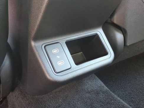 Used 2025 Kia K4 GT-Line w/ GT-Line Premium Package FWD image 16