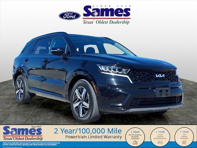 Used 2023 Kia Sorento S w/ Panoramic Sunroof Package
