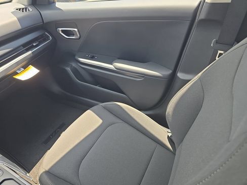 New 2026 Kia K4 FWD image 15