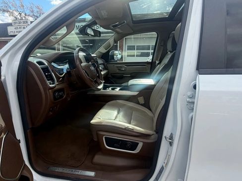 Used 2020 RAM 1500 Laramie image 25
