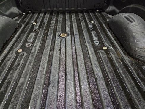 Used 2020 Ford F350 Platinum w/ FX4 Off-Road Package image 32