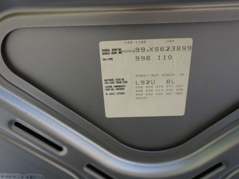 Used 1999 Porsche 911 GT3 RS image 22