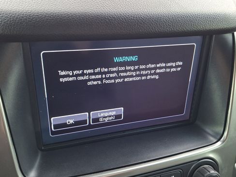 Used 2017 Chevrolet Tahoe LT RWD image 14