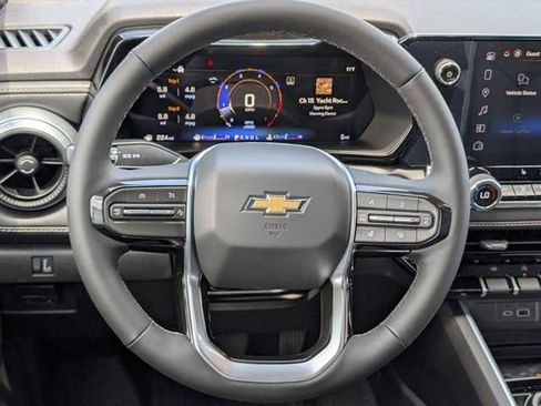 New 2026 Chevrolet Colorado LT w/ LT Convenience Package RWD image 17