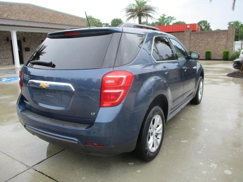 Used 2017 Chevrolet Equinox LT w/ Convenience Package FWD image 12