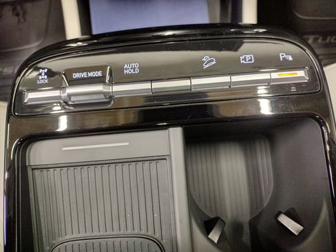 New 2026 Hyundai Tucson Limited AWD/4WD image 36