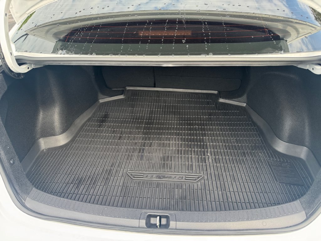 Used 2023 Toyota Corolla LE FWD image 16