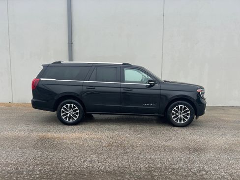 Used 2025 Ford Expedition Max Platinum image 12