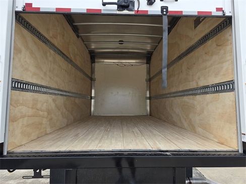 New 2024 GMC Savana 3500 Extended w/ Power Convenience Package image 6