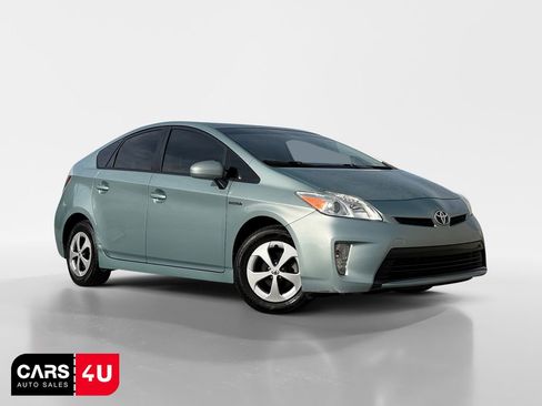 Used 2014 Toyota Prius Two image 1