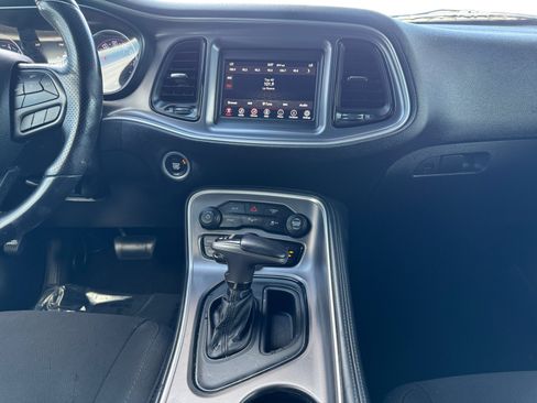 Used 2020 Dodge Challenger GT RWD image 11