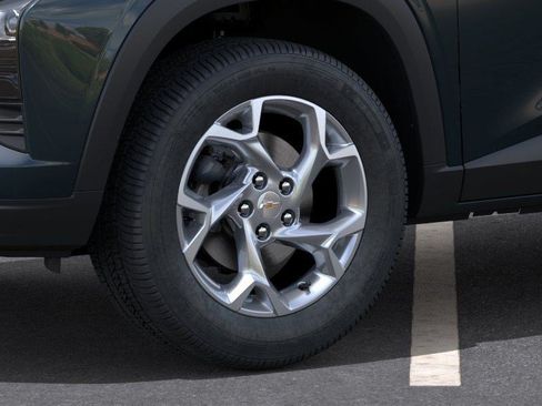 New 2026 Chevrolet Trax LS w/ LS Convenience Package FWD image 9