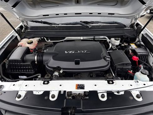 Used 2018 Chevrolet Colorado W/T w/ WT Convenience Package image 33